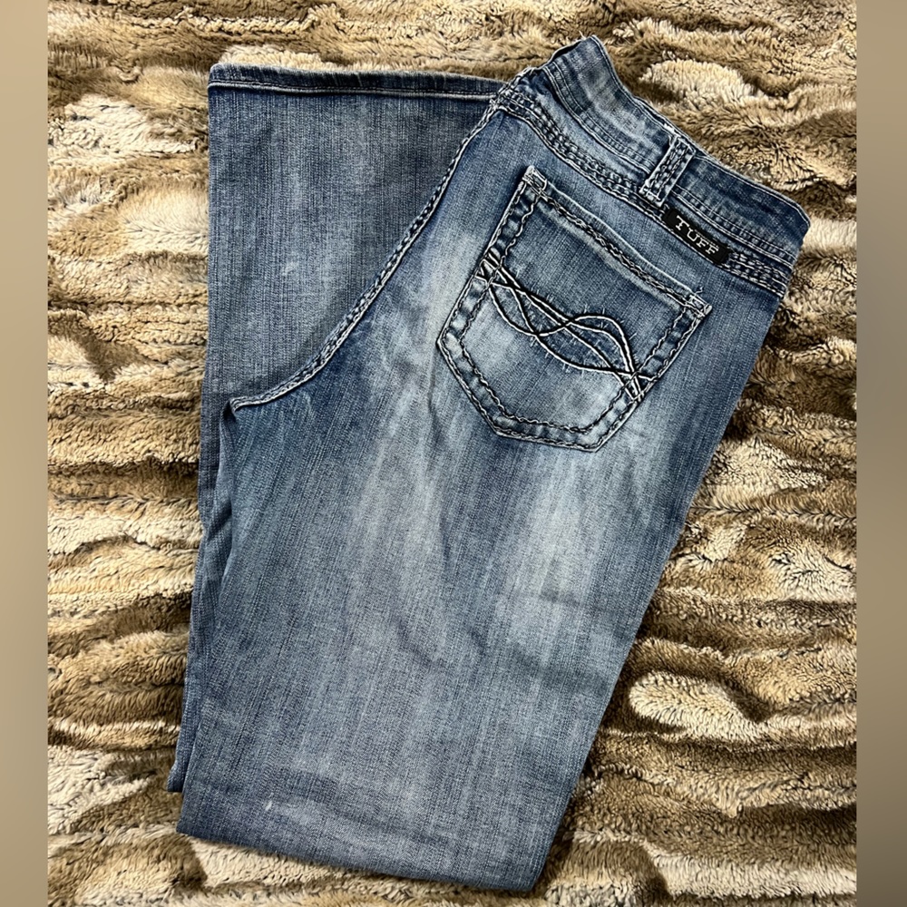 Cowgirl Tuff • Don’t Fence Me In • Waist 36 • Length 31